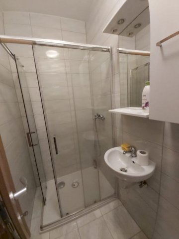 Kuća: Zagreb (Sveta Klara), katnica, 320 m2