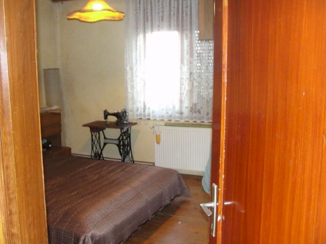 Kuća: Stubička Slatina, 80.00 m2