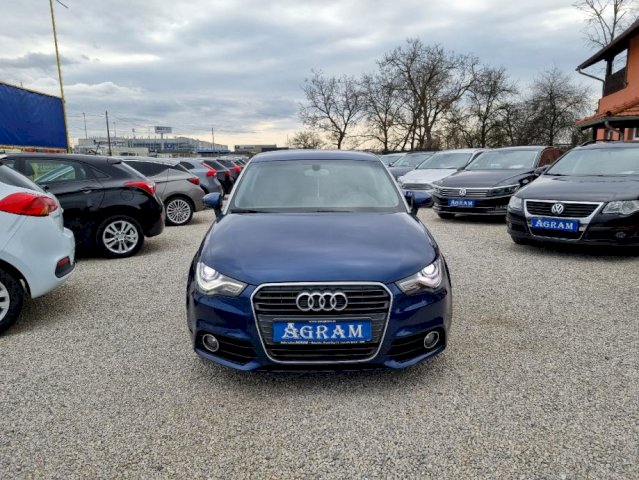 Audi A1 1,6 TDI *XENON*LED*PDC*START STOP*ALU FEL