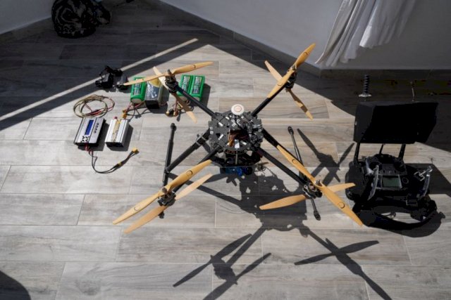 Multirotor X8 DJI Naza v2 prodaja ili zamjena son