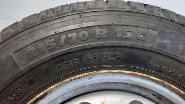 Gume Michelin 215/70/15 ljetna 1 kom.