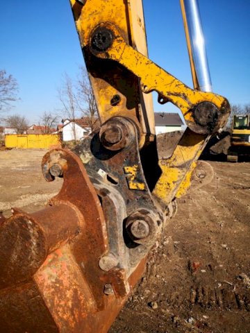Gusjeničar JCB JS 220