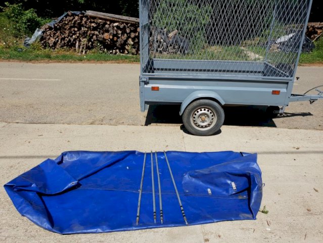 Auto prikolica