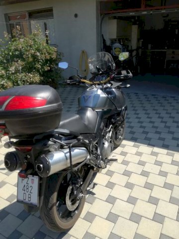 Suzuki DL1000 996 cm3, 2006 god.